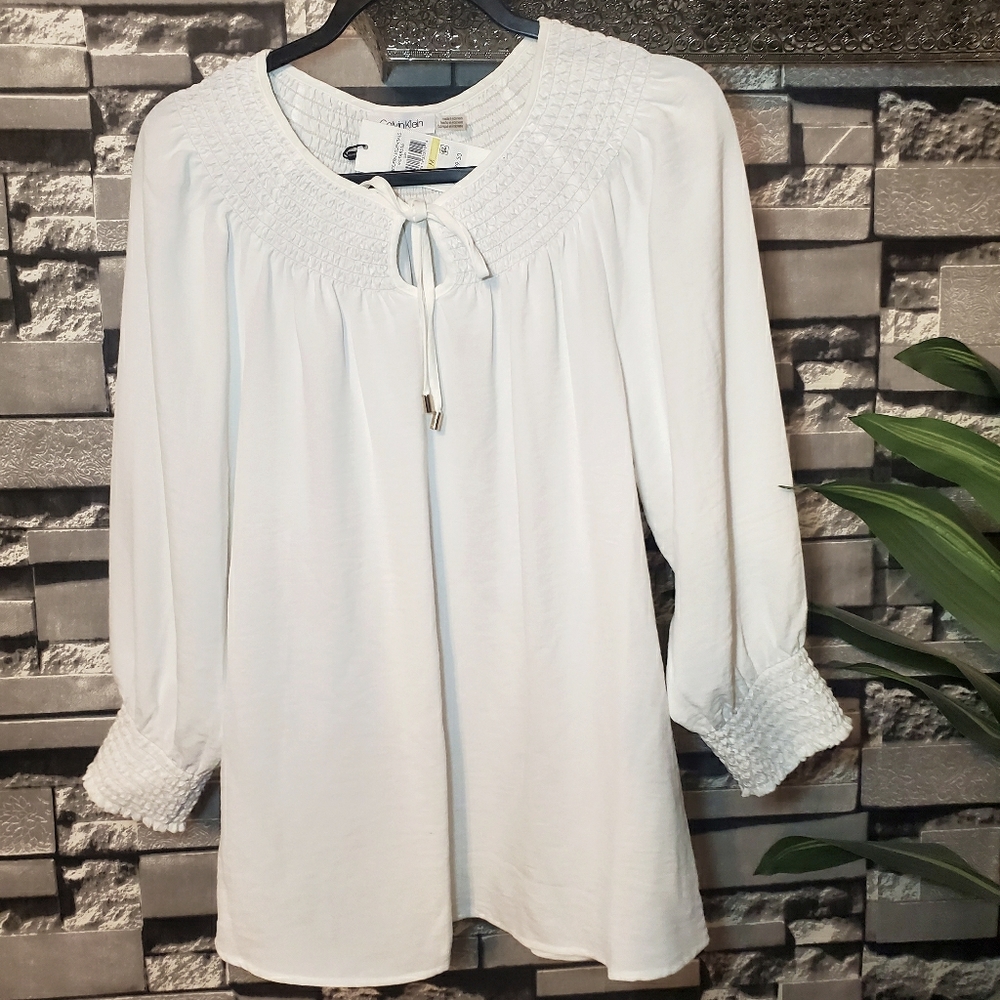 CALVIN KLEIN modern essentials women's top blouse